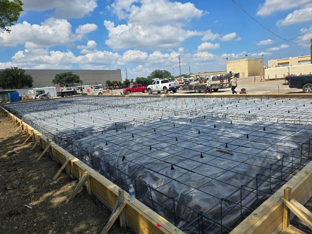 New Road Concrete large commercial slab with rebar grid